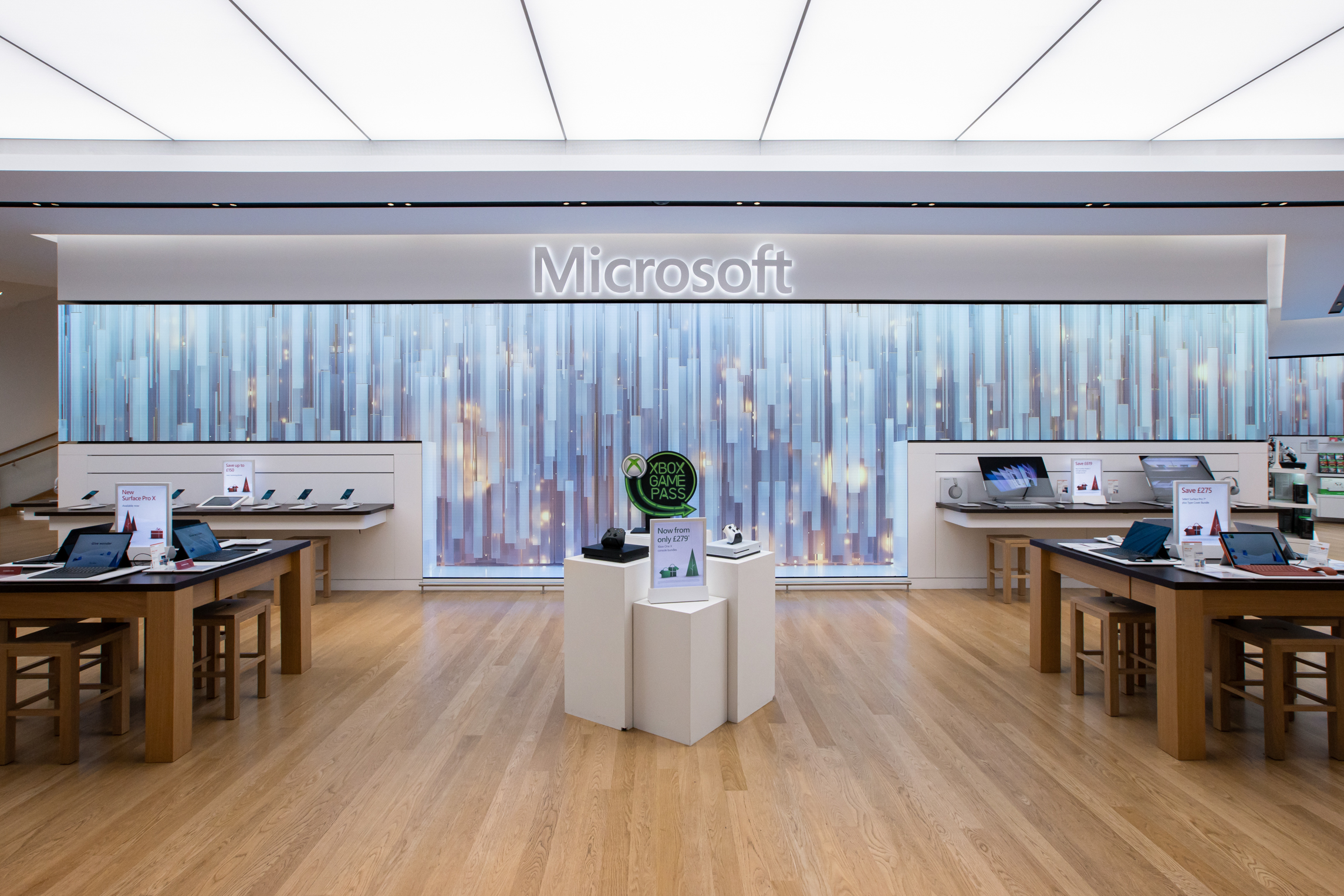 An immersive retail experience at Microsoft flagship store in London