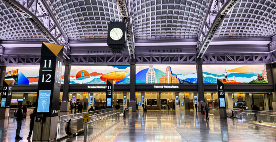 Iconic Multimedia at Moynihan Train Hall in NYC | Moment Factory